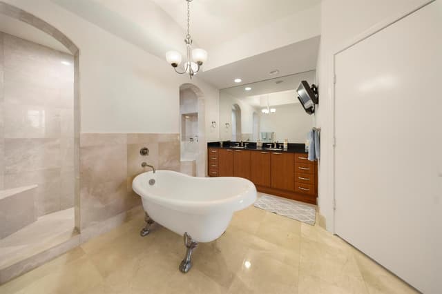 701 SE 21ST Avenue # 302, Deerfield Beach FL 33441 - Deerfield Beach, FL - Photo 6