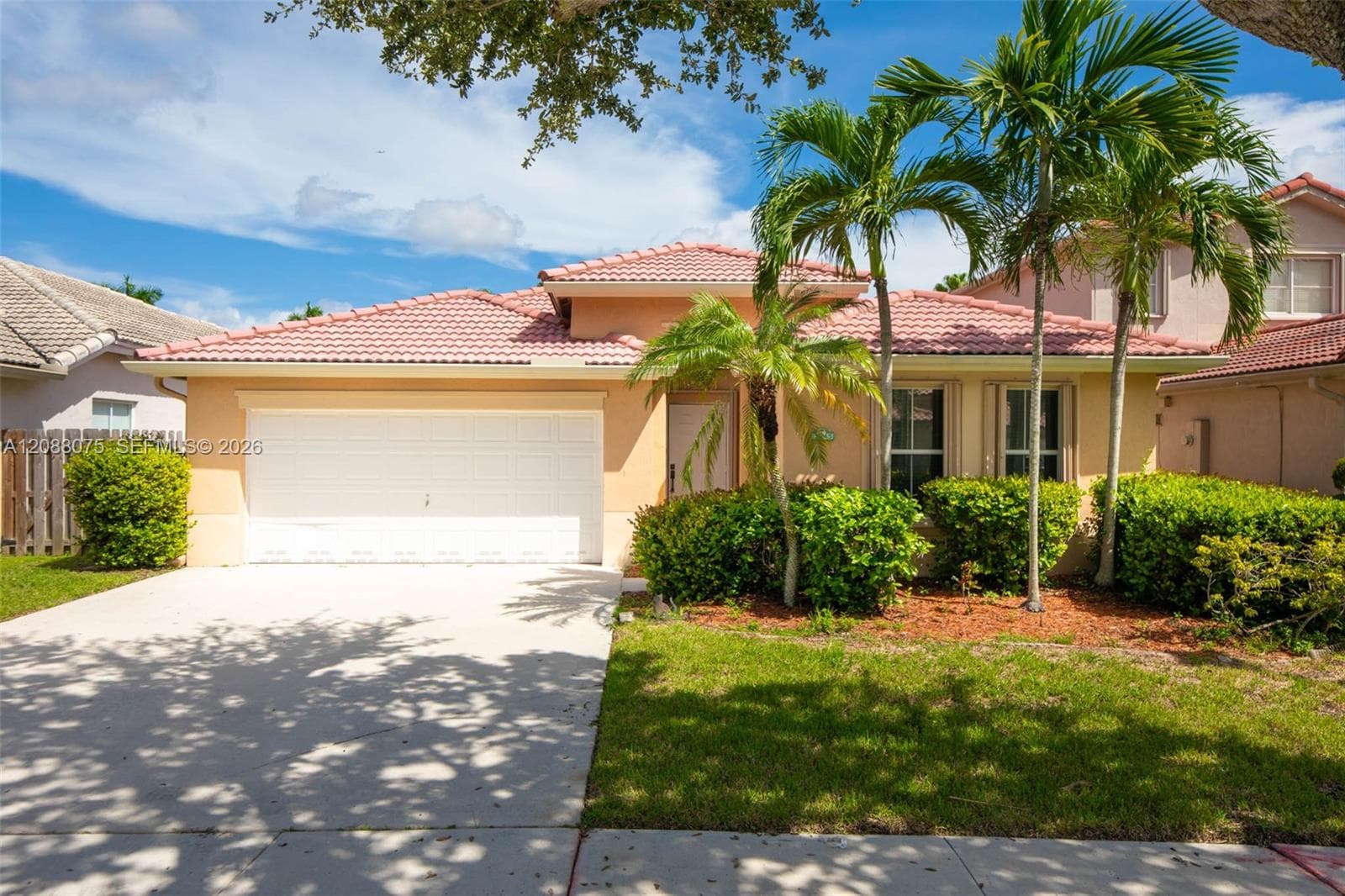 13945 S Cypress Cove Cir, Davie FL 33325 - Davie, FL - Photo 1