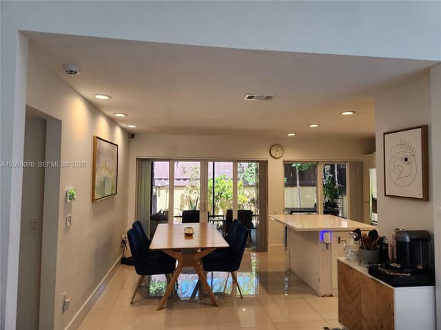 1085 NE 203rd Ln, Miami FL 33179 - Miami, FL - Photo 7