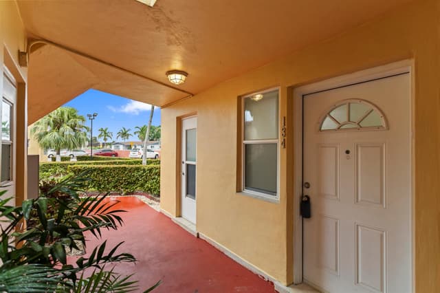 18630 NE 18TH Avenue # 134, Miami FL 33179 - Miami, FL - Photo 3