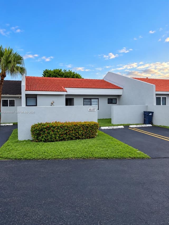 15337 SW 80th Ln, Miami FL 33193 - Miami, FL - Photo 2