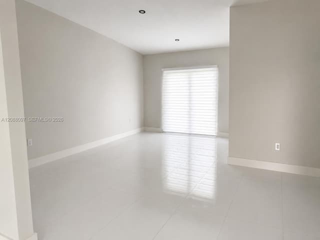 15337 SW 80th Ln, Miami FL 33193 - Miami, FL - Photo 5