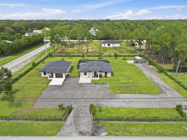 18477 Sycamore Drive W, FL 33470 - Photo 6