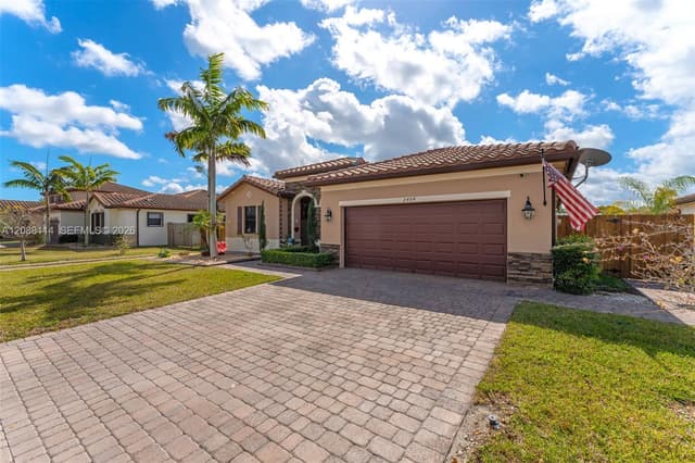 2484 SE 2nd St, Homestead FL 33033 - Homestead, FL - Photo 2