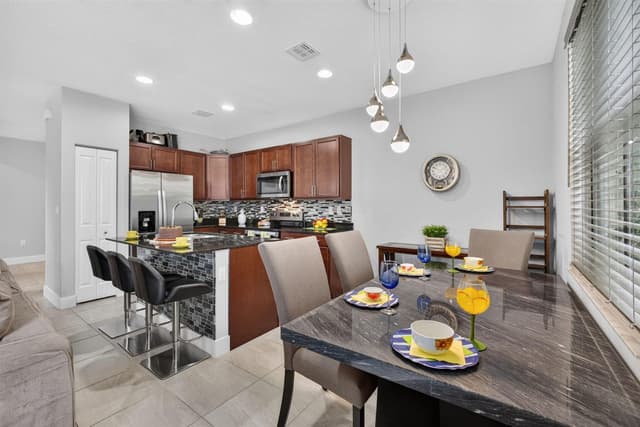 4004 SCREW PINE Cove, Riviera Beach FL 33410 - Riviera Beach, FL - Photo 6