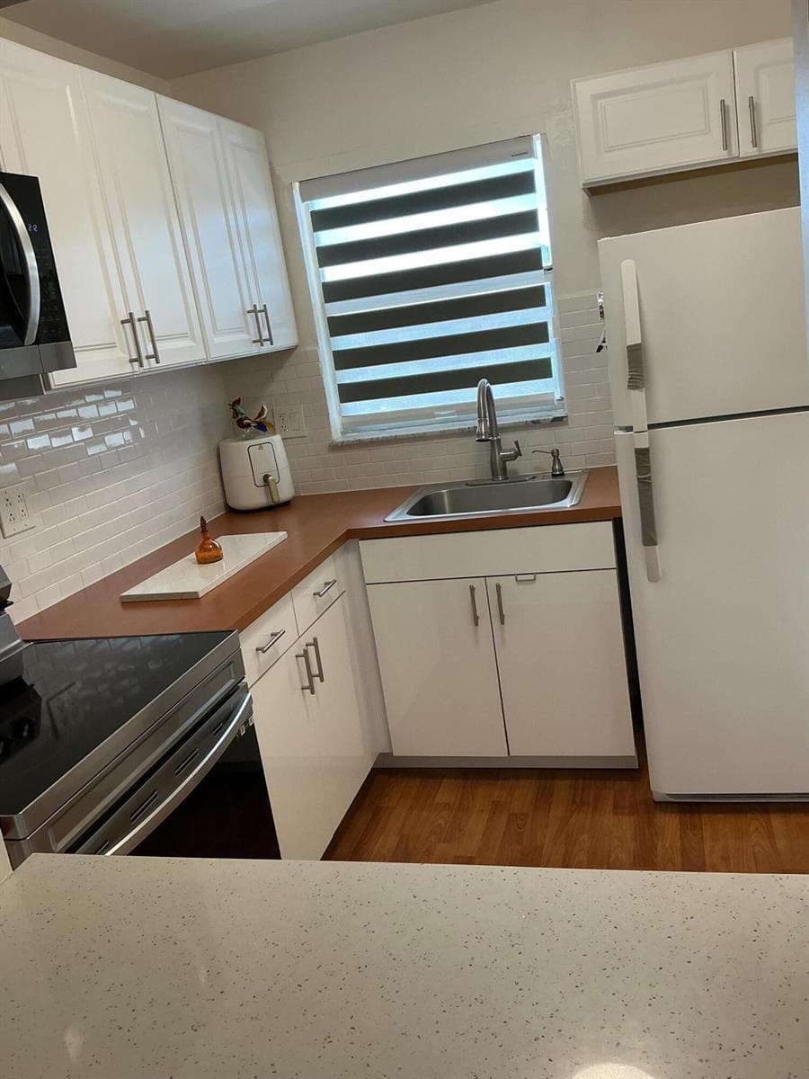 2720 N Pine Island Road # 305, Sunrise FL 33322 - Sunrise, FL - Photo 1