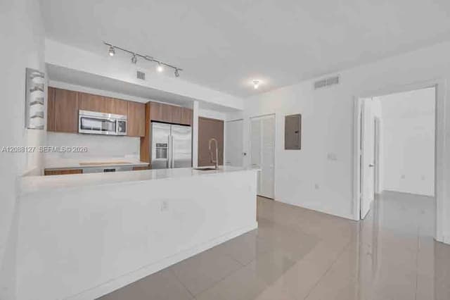 201 SW 17th Rd # 302, Miami FL 33129 - Miami, FL - Photo 4