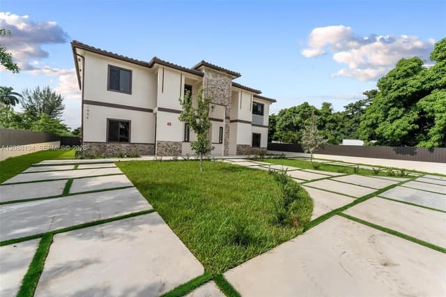 1962 NW 107th St, Miami FL 33167 - Miami, FL - Photo 5