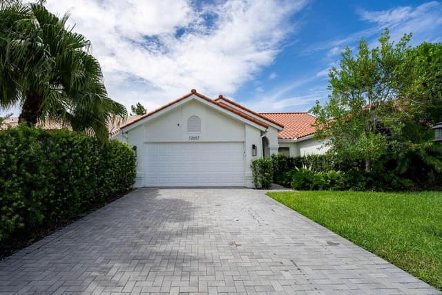 12657 White Coral Drive, Wellington FL 33414 - Wellington, FL - Photo 6