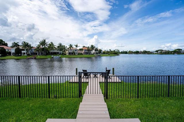 12657 White Coral Drive, Wellington FL 33414 - Wellington, FL - Photo 5