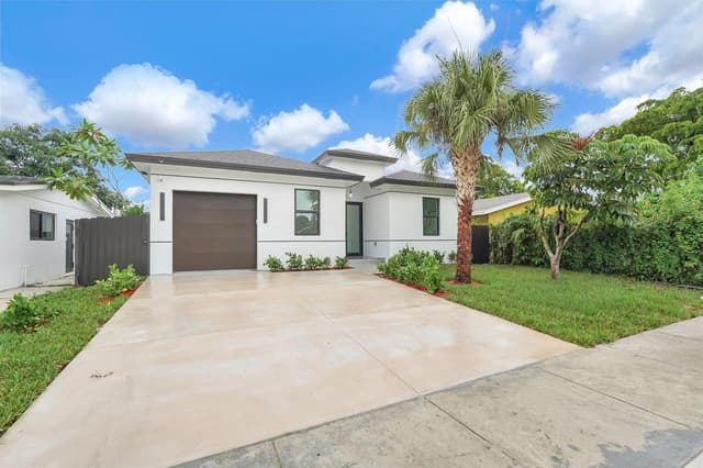 2540 NW 14TH Court, Fort Lauderdale FL 33311 - Fort Lauderdale, FL - Photo 4