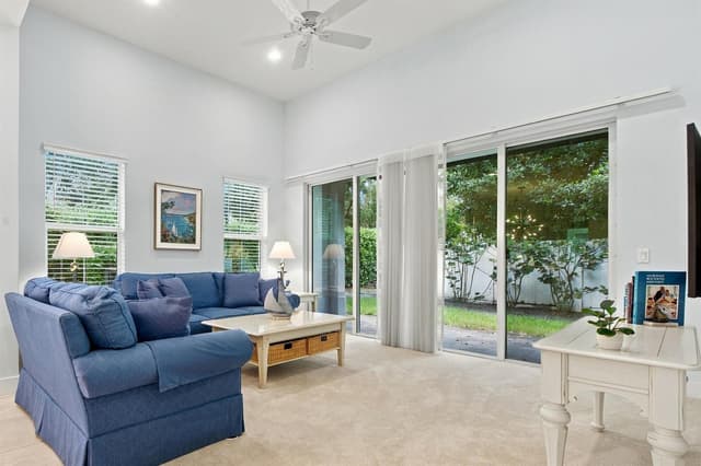 4956 Borland Lane, Palm Beach Gardens FL 33418 - Palm Beach Gardens, FL - Photo 4