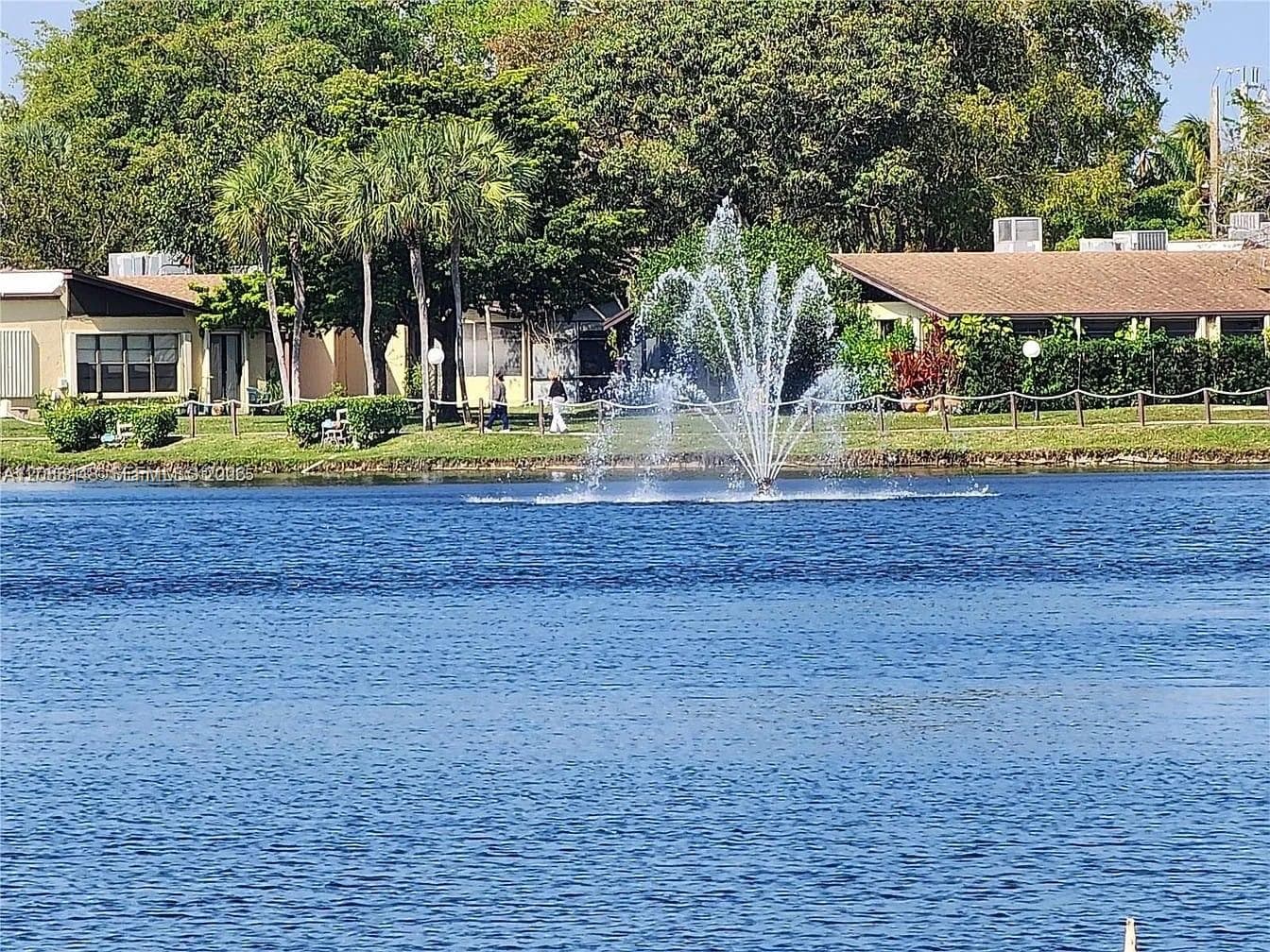 140 Fox Rd # 46, Hollywood FL 33024