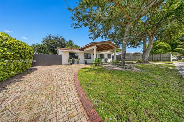 8315 SW 99th Ct, Miami FL 33173 - Miami, FL - Photo 6
