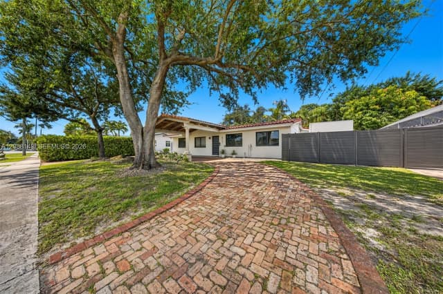 8315 SW 99th Ct, Miami FL 33173 - Miami, FL - Photo 5