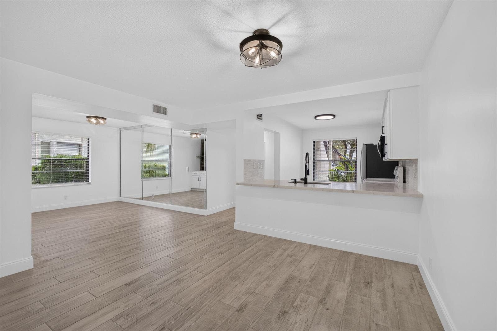 1701 Sabal Ridge Circle # D, Palm Beach Gardens FL 33418 - Palm Beach Gardens, FL - Photo 1