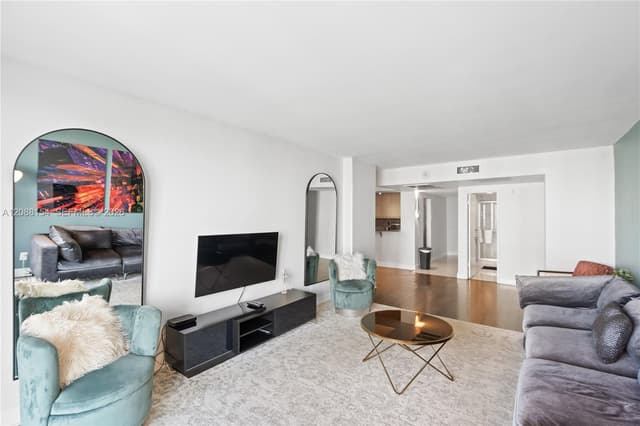 19370 Collins Ave # 816, Sunny Isles Beach FL 33160 - Sunny Isles Beach, FL - Photo 5