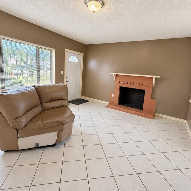915 RUTLAND Street, Opa-Locka FL 33054 - Opa-Locka, FL - Photo 3