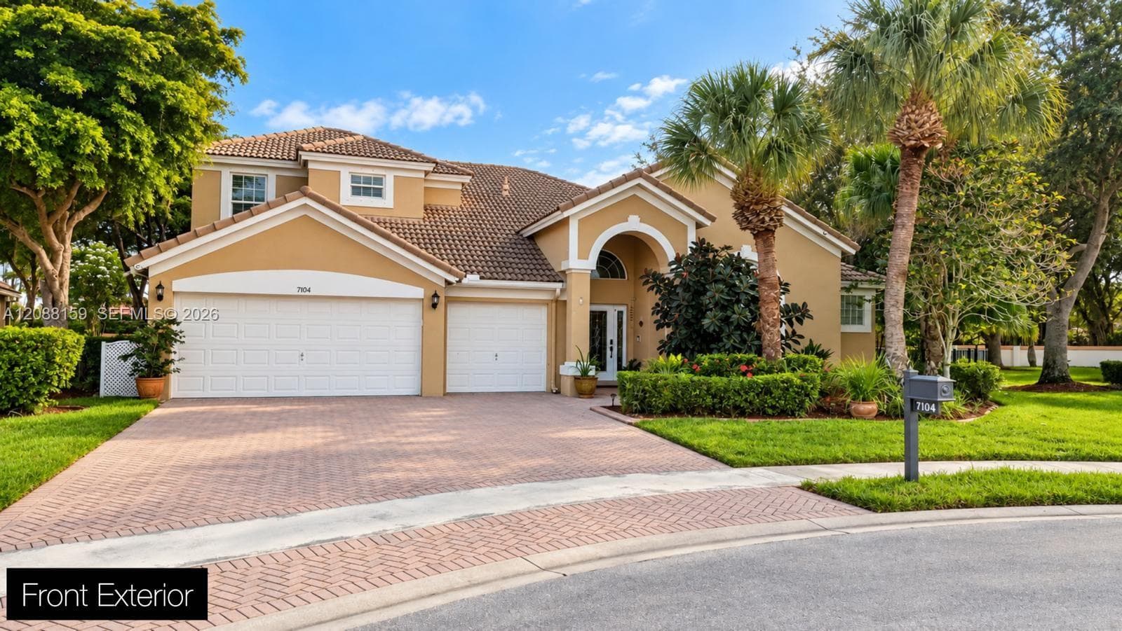 7104 Brunswick Cir, Boynton Beach FL 33472 - Boynton Beach, FL - Photo 1