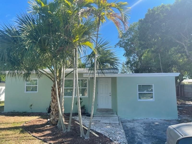 1448 NE 28TH Street, Pompano Beach FL 33064