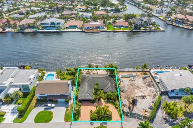 4615 W Tradewinds Ave, Lauderdale By The Sea FL 33308 - Lauderdale By The Sea, FL - Photo 2