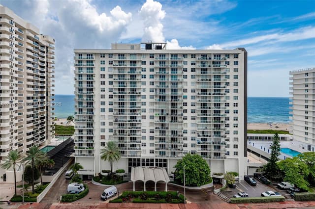 5700 Collins Ave # 12D, Miami Beach FL 33140 - Miami Beach, FL - Photo 2