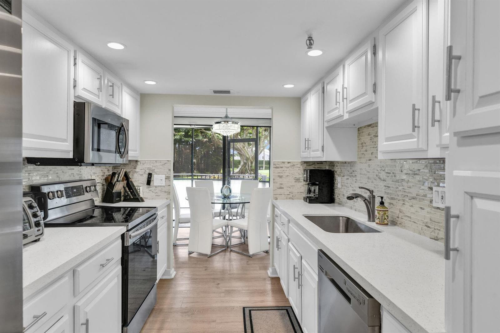 899 Jeffery Street # 109, Boca Raton FL 33487 - Boca Raton, FL - Photo 1