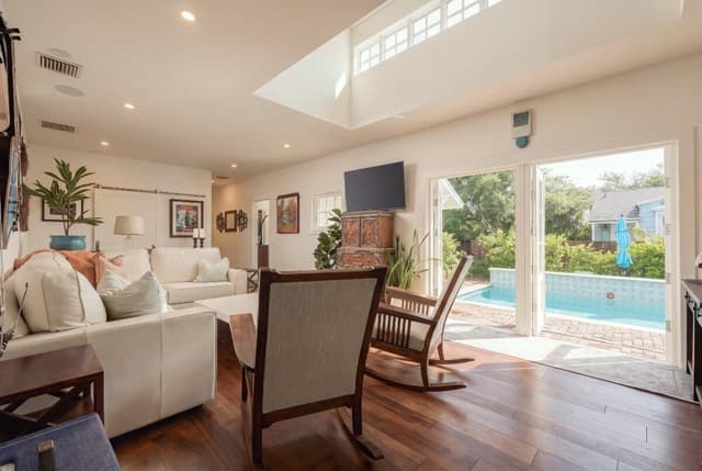 108 N Swinton Avenue, Delray Beach FL 33444 - Delray Beach, FL - Photo 3