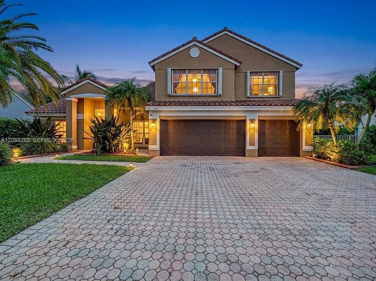 1342 NW 195th Ave, Pembroke Pines FL 33029