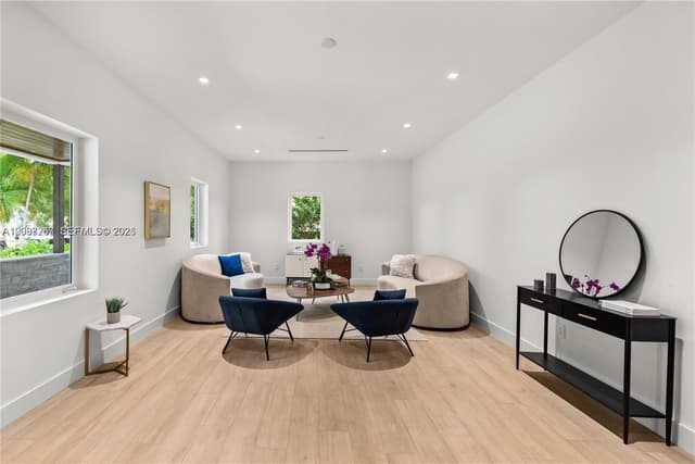 270 SW 29th Rd, Miami FL 33129 - Miami, FL - Photo 7