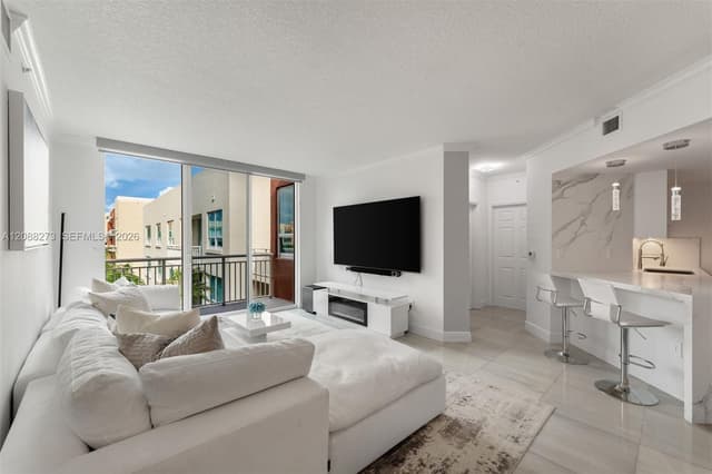 2000 N Bayshore Dr # 619, Miami FL 33137 - Miami, FL - Photo 5
