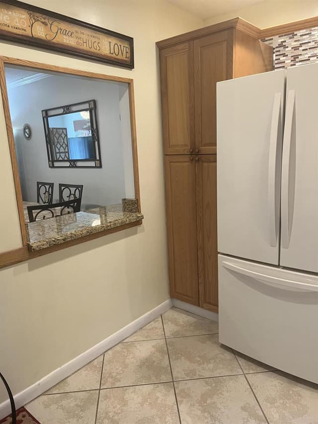 9410 N HOLLYBROOK LAKE Drive # 302, Pembroke Pines FL 33025 - Pembroke Pines, FL - Photo 5