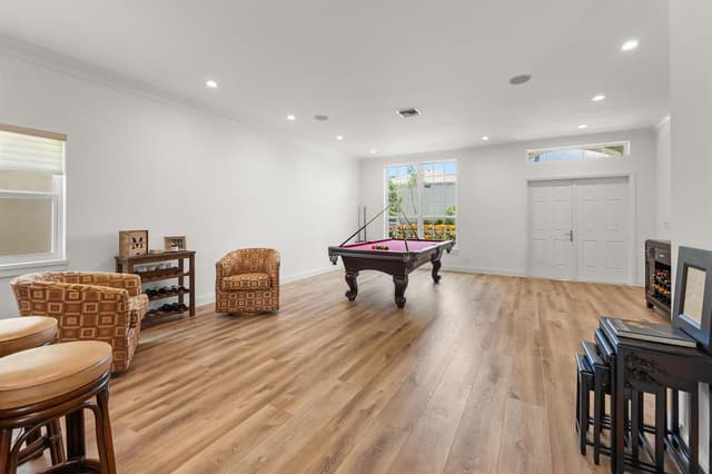 1237 Avondale Lane, West Palm Beach FL 33409 - West Palm Beach, FL - Photo 4