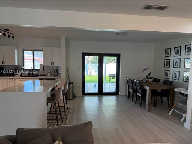 18101 SW 92nd Ave, Palmetto Bay FL 33157 - Palmetto Bay, FL - Photo 6