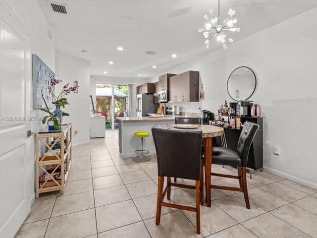 1386 SE 23rd Ter, Homestead FL 33035 - Homestead, FL - Photo 6