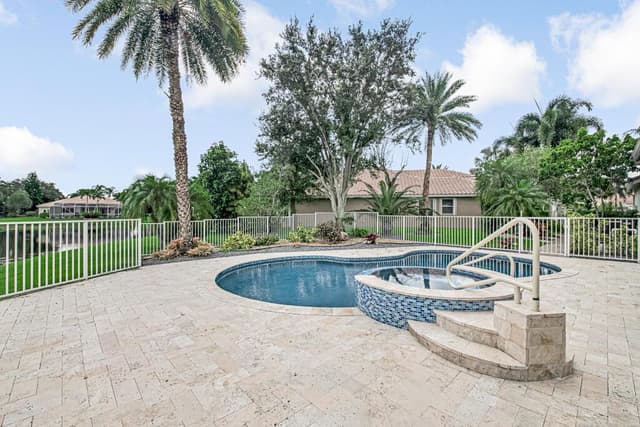 6525 MURANO Way, Lake Worth FL 33467 - Lake Worth, FL - Photo 4