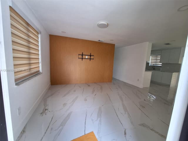 432 NW 15th St, Florida City FL 33034 - Florida City, FL - Photo 2