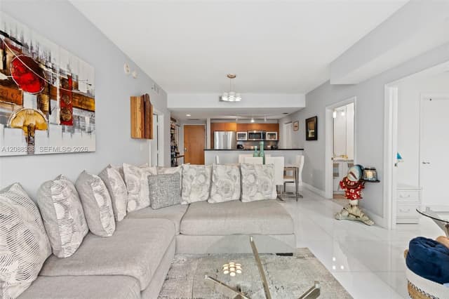 253 NE 2nd St # 2501, Miami FL 33132 - Miami, FL - Photo 7