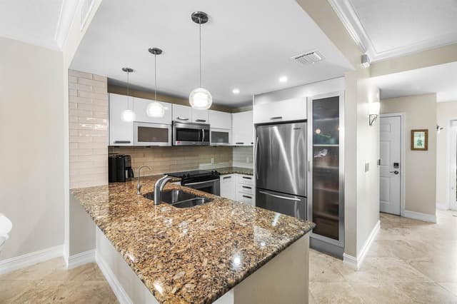 3604 S Ocean Boulevard # 105, Highland Beach FL 33487 - Highland Beach, FL - Photo 7