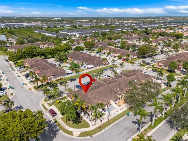 11064 SW 237th Ln, Homestead FL 33032 - Homestead, FL - Photo 5