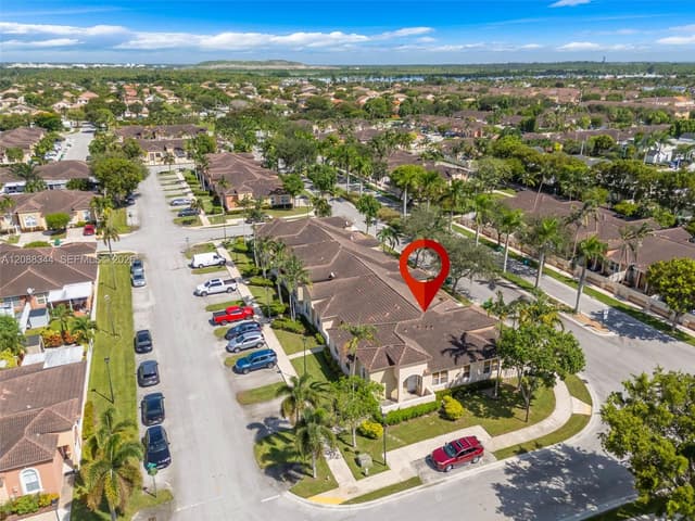 11064 SW 237th Ln, Homestead FL 33032 - Homestead, FL - Photo 4