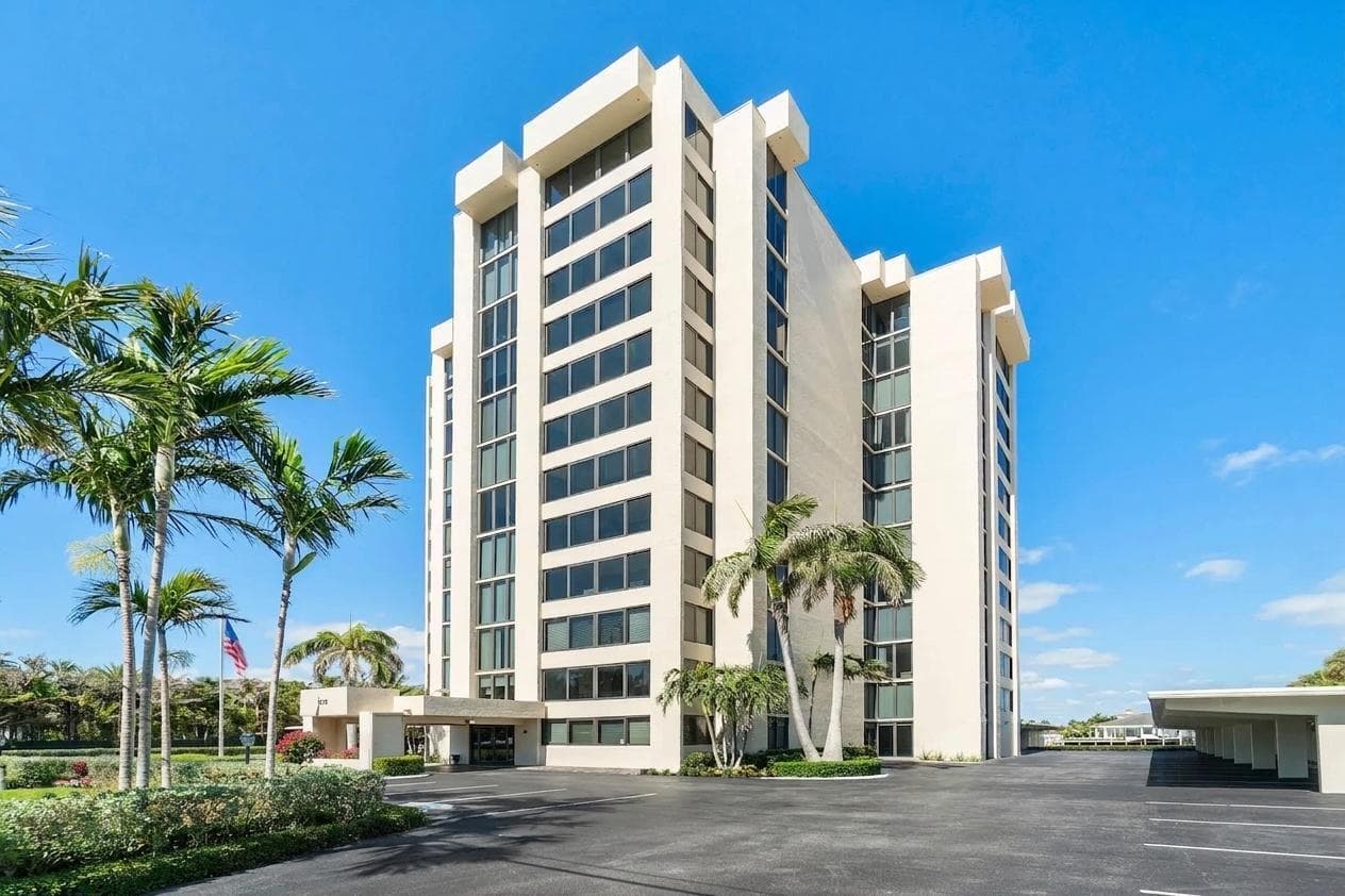 2220 S Ocean Boulevard # 302, Delray Beach FL 33483 - Delray Beach, FL - Photo 1