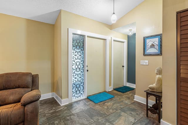 5104 Candlewood Court, Lake Worth FL 33467 - Lake Worth, FL - Photo 5