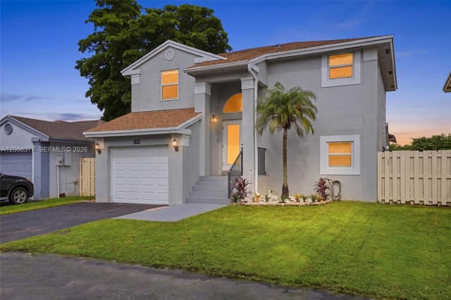 3724 NW 107th Ter, Sunrise FL 33351 - Sunrise, FL - Photo 2