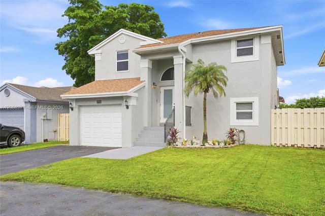 3724 NW 107th Ter, Sunrise FL 33351 - Sunrise, FL - Photo 6