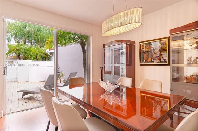 1115 Cherrypalm, Hollywood FL 33019 - Hollywood, FL - Photo 6