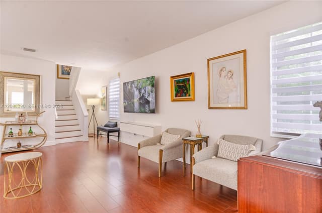 1115 Cherrypalm, Hollywood FL 33019 - Hollywood, FL - Photo 4
