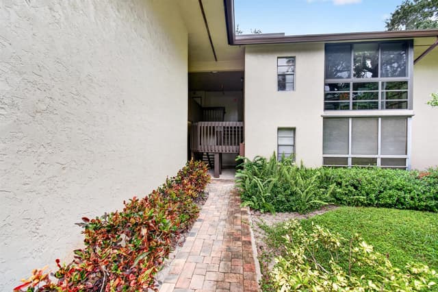 7539 Greenlake Way, Boynton Beach FL 33436 - Boynton Beach, FL - Photo 2