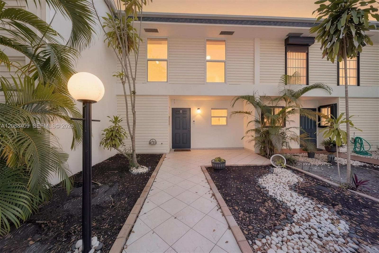 2801 N 34 Ave, Hollywood FL 33021 - Hollywood, FL - Photo 1