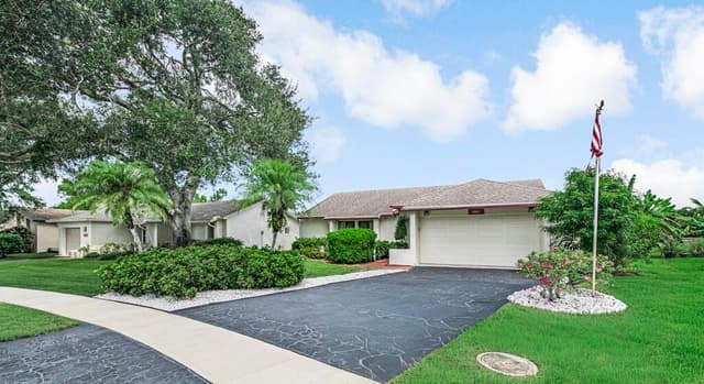 10301 GREENBRIAR Court, Boca Raton FL 33498 - Boca Raton, FL - Photo 3
